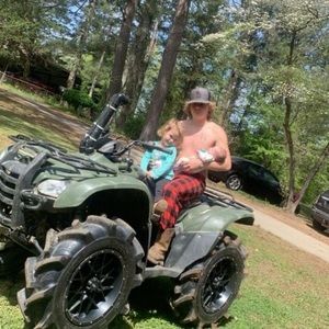 Meet your Posher, Gusty